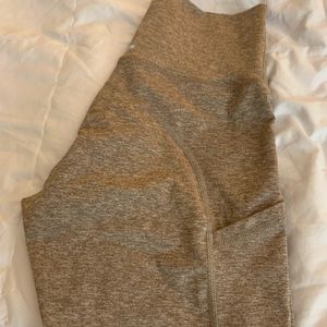 NWOT Aerie Taupe Leggings Size Medium